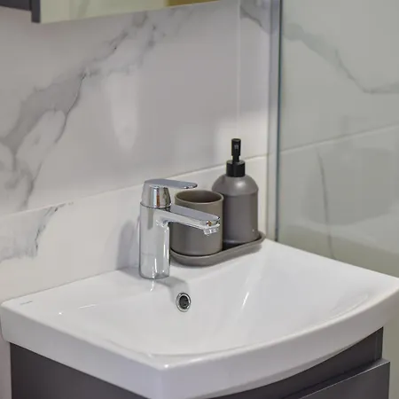 Appartement Filipovic 2 *