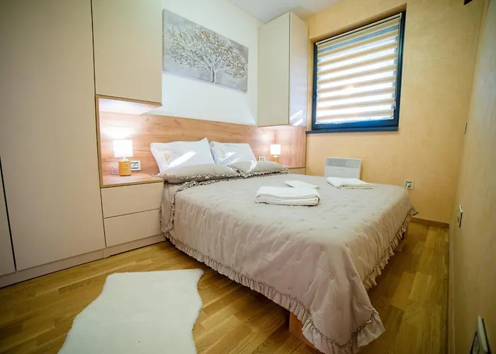 Apartman Filipovic 2 *